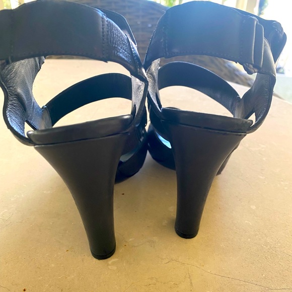 BOTEGGA VENETA BLACK HEELS - Picture 2 of 6